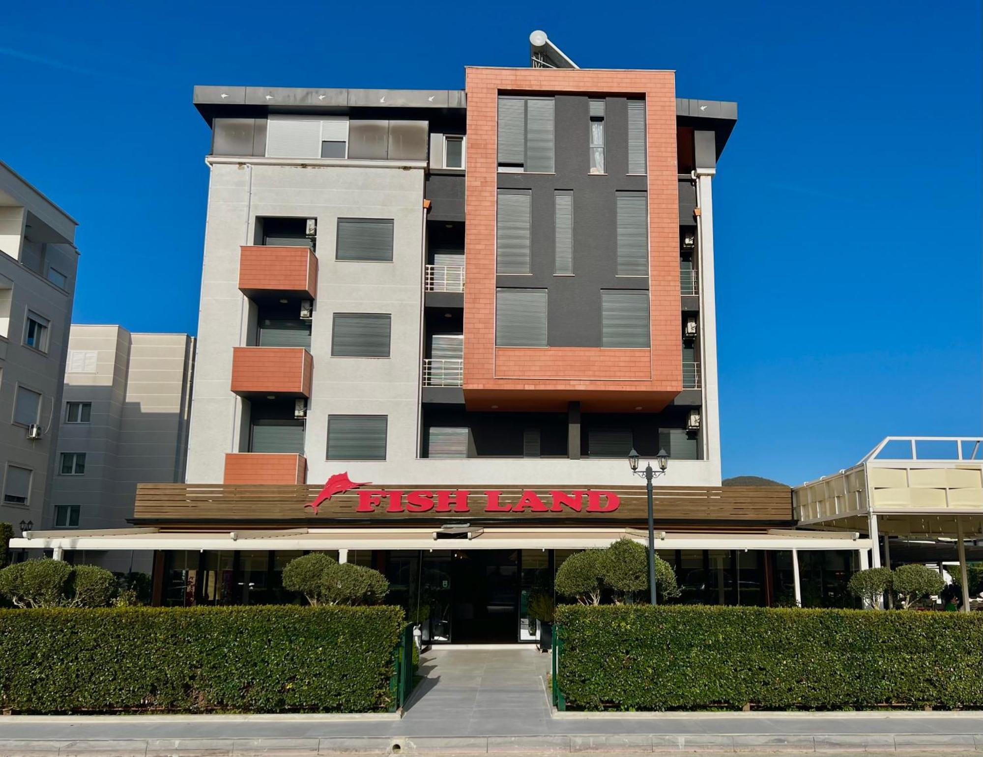 Hotel Fish Land Plazhi San Pietro Bagian luar foto