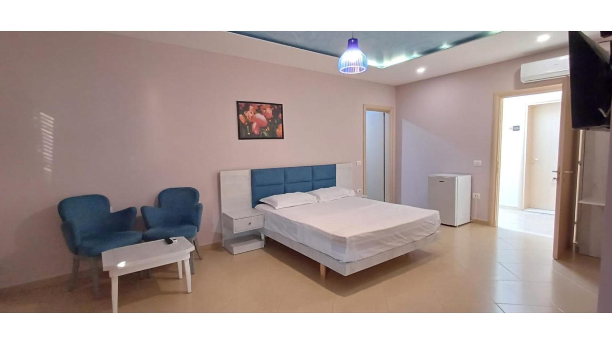 Hotel Fish Land Plazhi San Pietro Bagian luar foto