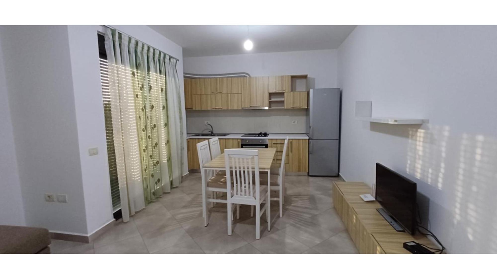 Hotel Fish Land Plazhi San Pietro Bagian luar foto
