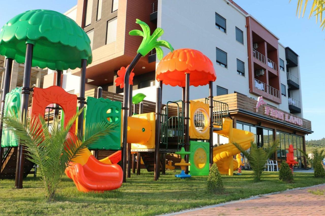 Hotel Fish Land Plazhi San Pietro Bagian luar foto