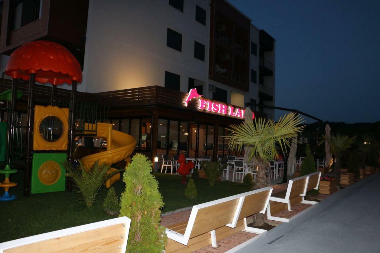 Hotel Fish Land Plazhi San Pietro Bagian luar foto